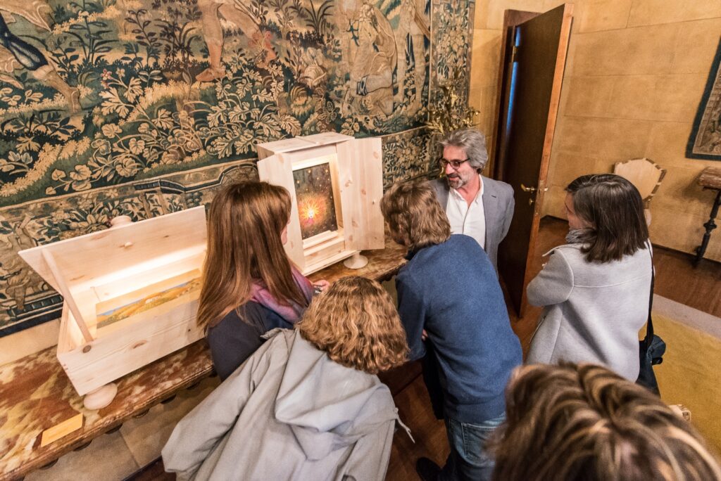 Art and Wine, the success of the exhibition “Inseguendo Donnafugata”
